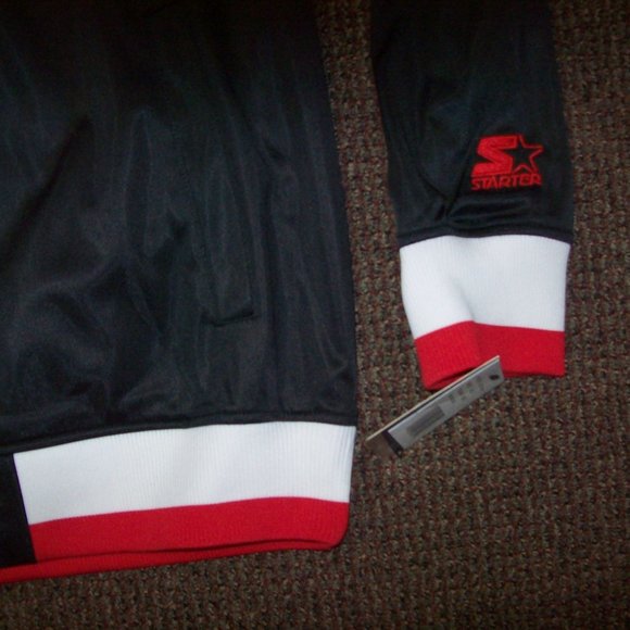 CHICAGO BULLS Full Zip Track Jacket BLACK - Picture 6 of 8